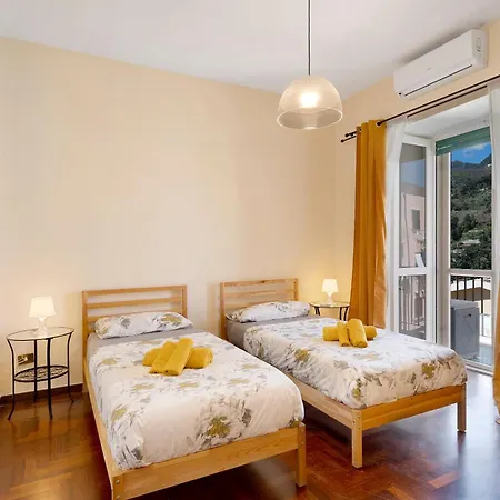 Apartment Divina